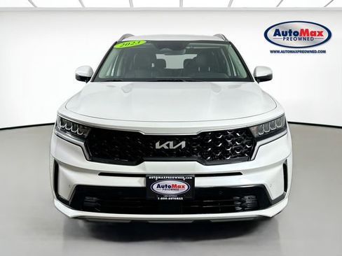 Used 2023 Kia Sorento EX AWD/4WD image 6