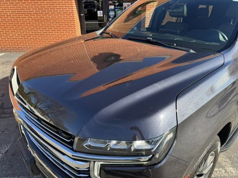 Certified 2022 Chevrolet Suburban LT w/ Luxury Package image 10