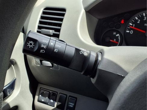 Used 2020 Nissan Frontier SV w/ Midnight Edition Floor Mats image 21