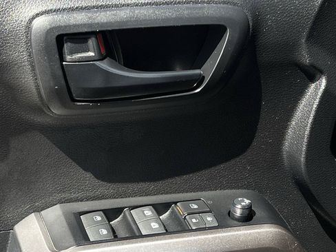 Used 2023 Toyota Tacoma SR5 RWD image 21