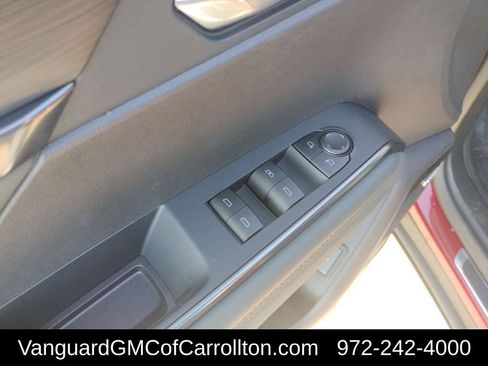 New 2026 GMC Acadia AT4 w/ LPO, Floor Liner Package AWD/4WD image 25