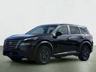 Used 2024 Nissan Rogue S video 2