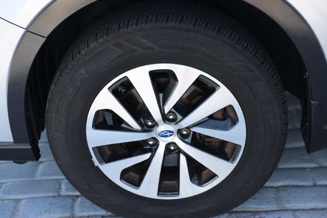 Used 2020 Subaru Outback Premium w/ Popular Package #1 AWD/4WD image 47