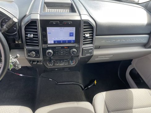 Used 2021 Ford F250 XLT w/ XLT Value Package AWD/4WD image 15