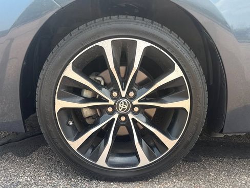 Used 2017 Toyota Corolla SE FWD image 16