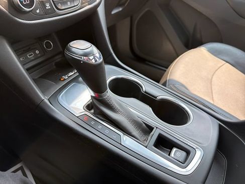 Used 2019 Chevrolet Equinox Premier FWD image 26