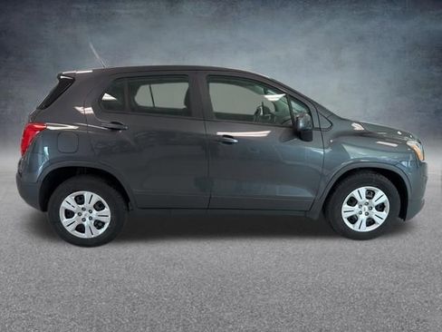 Used 2016 Chevrolet Trax LS FWD image 5