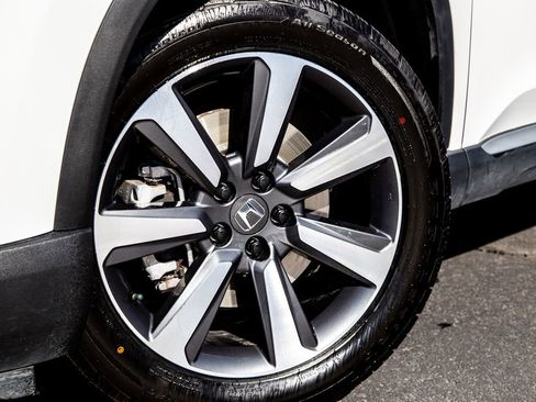 Used 2023 Honda Pilot Elite image 9