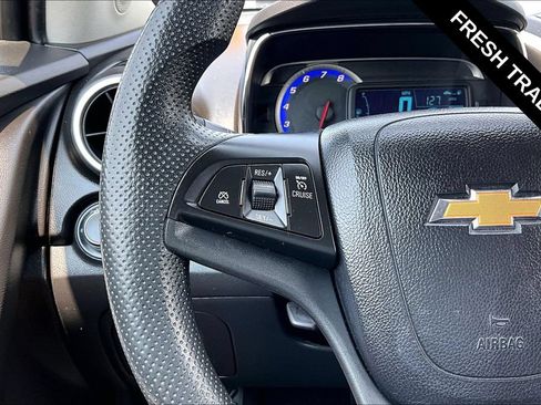 Used 2015 Chevrolet Trax LT w/ LT Sun and Sound Package FWD image 13
