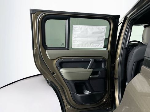 New 2026 Land Rover Defender 110 S image 22