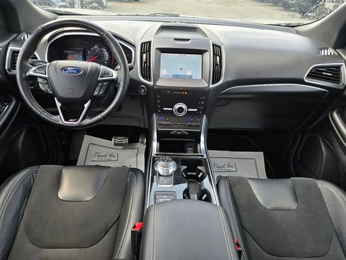 Used 2020 Ford Edge ST w/ Equipment Group 401A AWD/4WD image 3