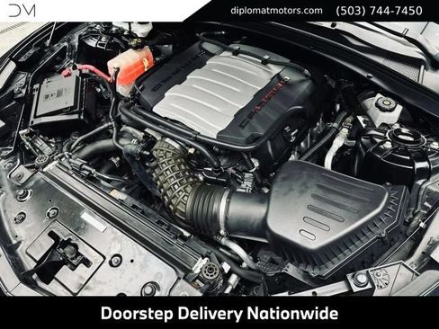 Used 2018 Chevrolet Camaro SS RWD image 46