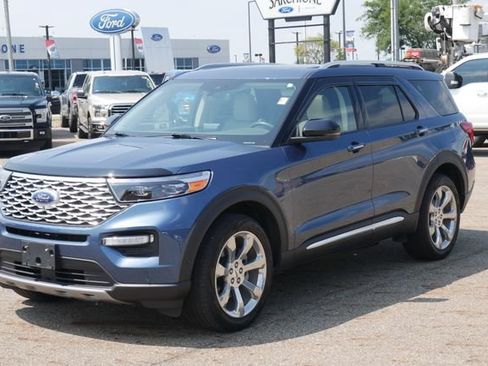 Used 2020 Ford Explorer Platinum w/ Premium Technology Package AWD/4WD image 8