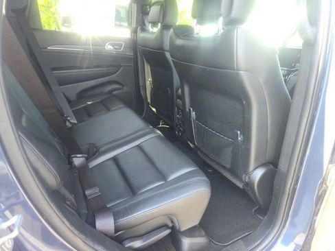 Used 2020 Jeep Grand Cherokee Limited w/ Trailer Tow Group IV AWD/4WD image 25