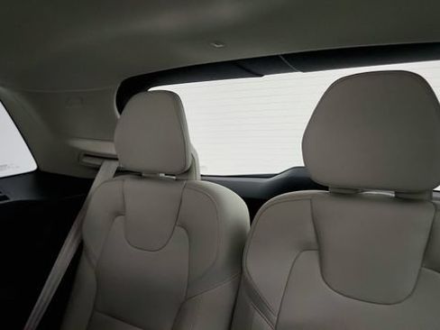 Used 2024 Volvo XC90 B5 Core AWD/4WD image 48