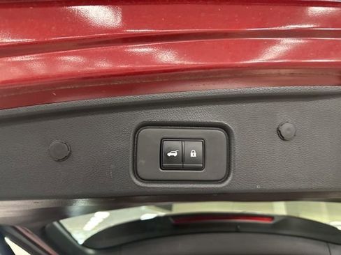 Used 2025 Nissan Pathfinder Platinum w/ Cargo Package FWD image 24