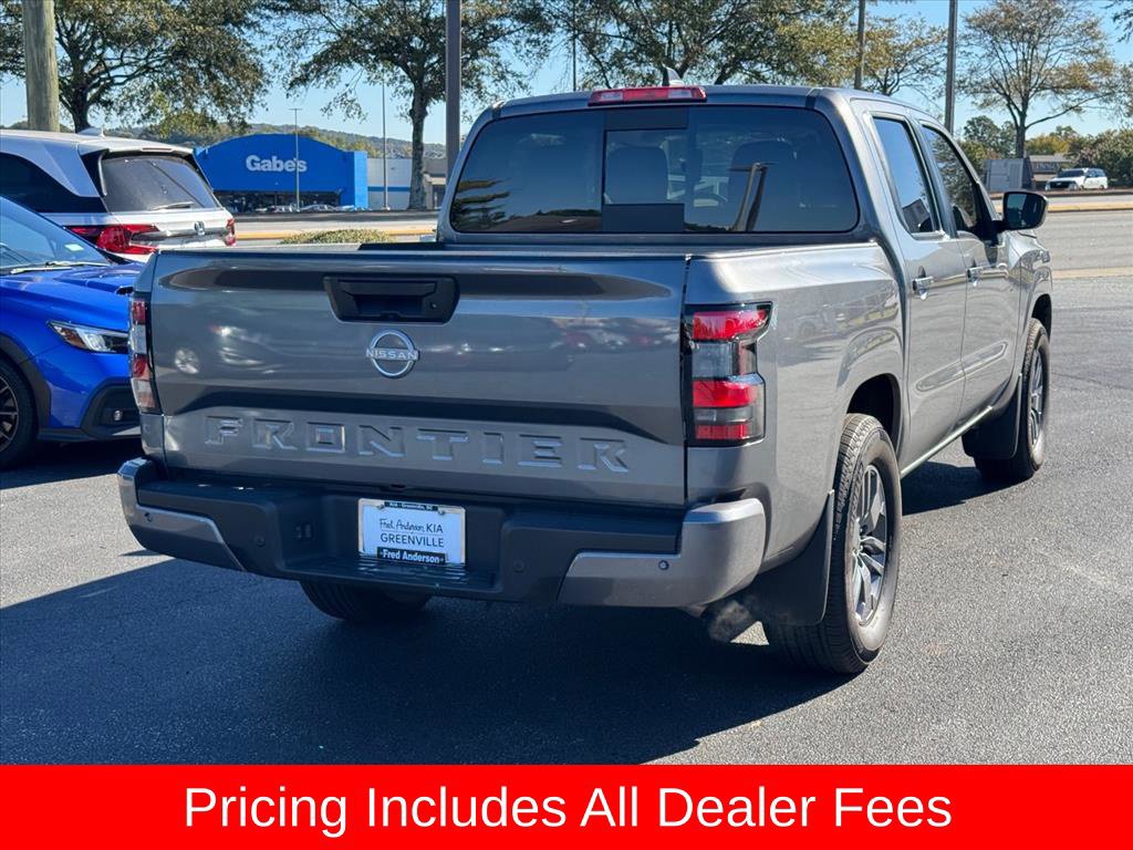 Used 2025 Nissan Frontier SV RWD image 3