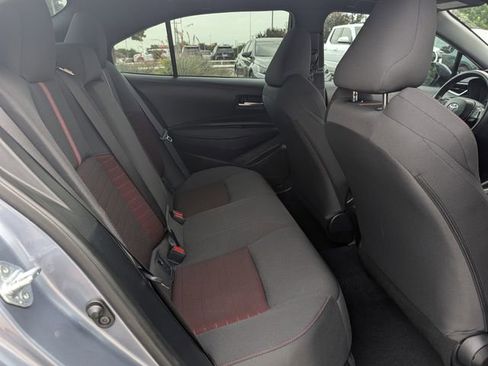 Certified 2025 Toyota Corolla SE FWD image 30