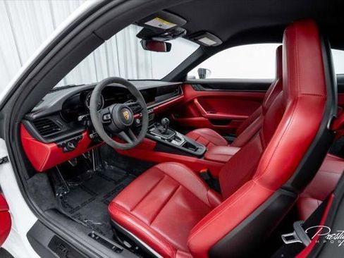 Used 2022 Porsche 911 Carrera GTS RWD image 26