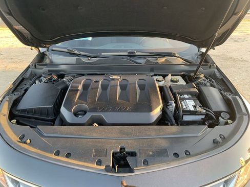 Certified 2019 Chevrolet Impala LT image 28