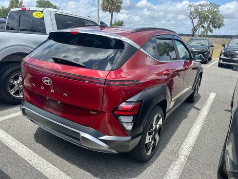 Certified 2024 Hyundai Kona Limited FWD image 2
