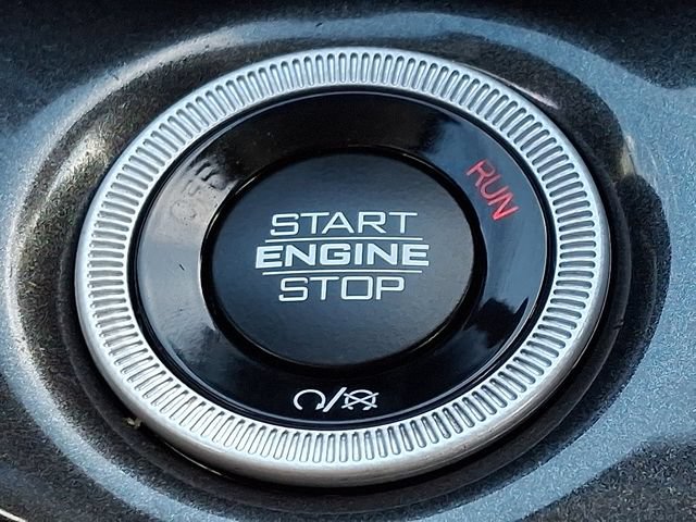 Used 2022 Jeep Grand Cherokee Laredo w/ Luxury Tech Group I AWD/4WD image 22