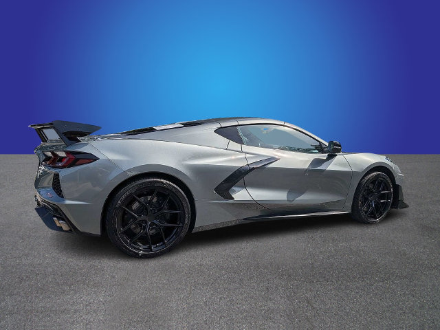 Used 2022 Chevrolet Corvette Stingray Preferred Cpe w/ Z51 Performance Package RWD image 5