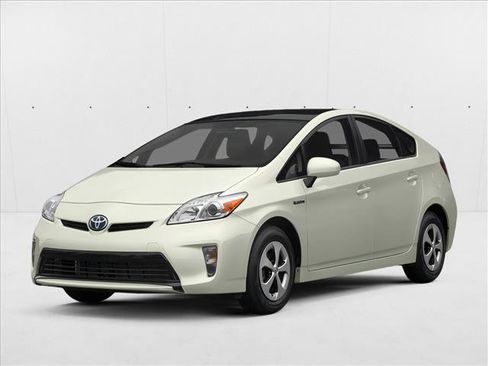 Used 2012 Toyota Prius Three image 1
