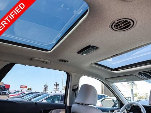 Certified 2023 Hyundai Palisade Limited FWD image 17