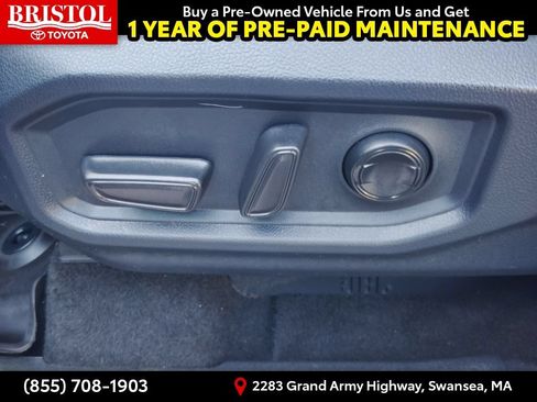 Used 2023 Toyota Tundra Limited AWD/4WD image 25