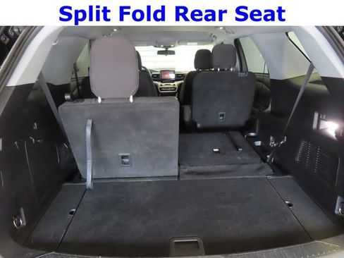 Used 2021 Ford Explorer XLT RWD image 33