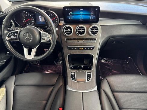 Used 2022 Mercedes-Benz GLC 300 image 25