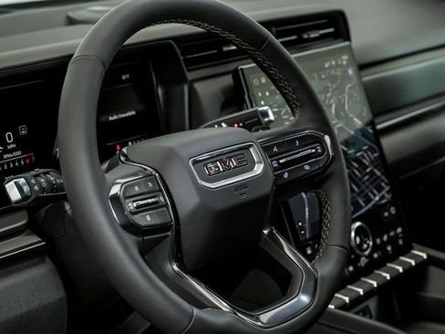 New 2026 GMC Terrain AT4 w/ Convenience Package III image 9