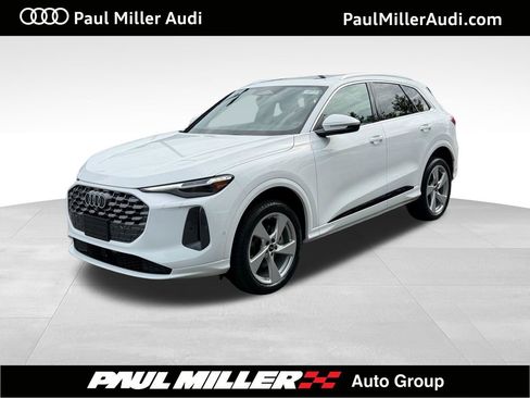 New 2026 Audi Q5 Premium Plus AWD/4WD image 1