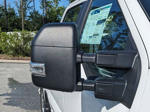 New 2025 Ford F250 XL w/ XL Chrome Package image 11
