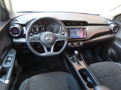 Used 2024 Nissan Kicks SV