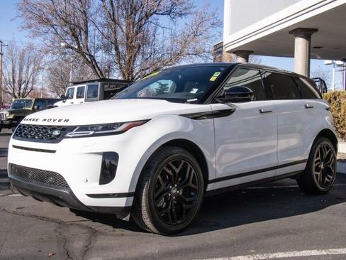 Used 2022 Land Rover Range Rover Evoque SE image 3