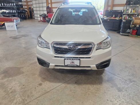 Used 2018 Subaru Forester 2.5i w/ Alloy Wheel Package AWD/4WD image 11