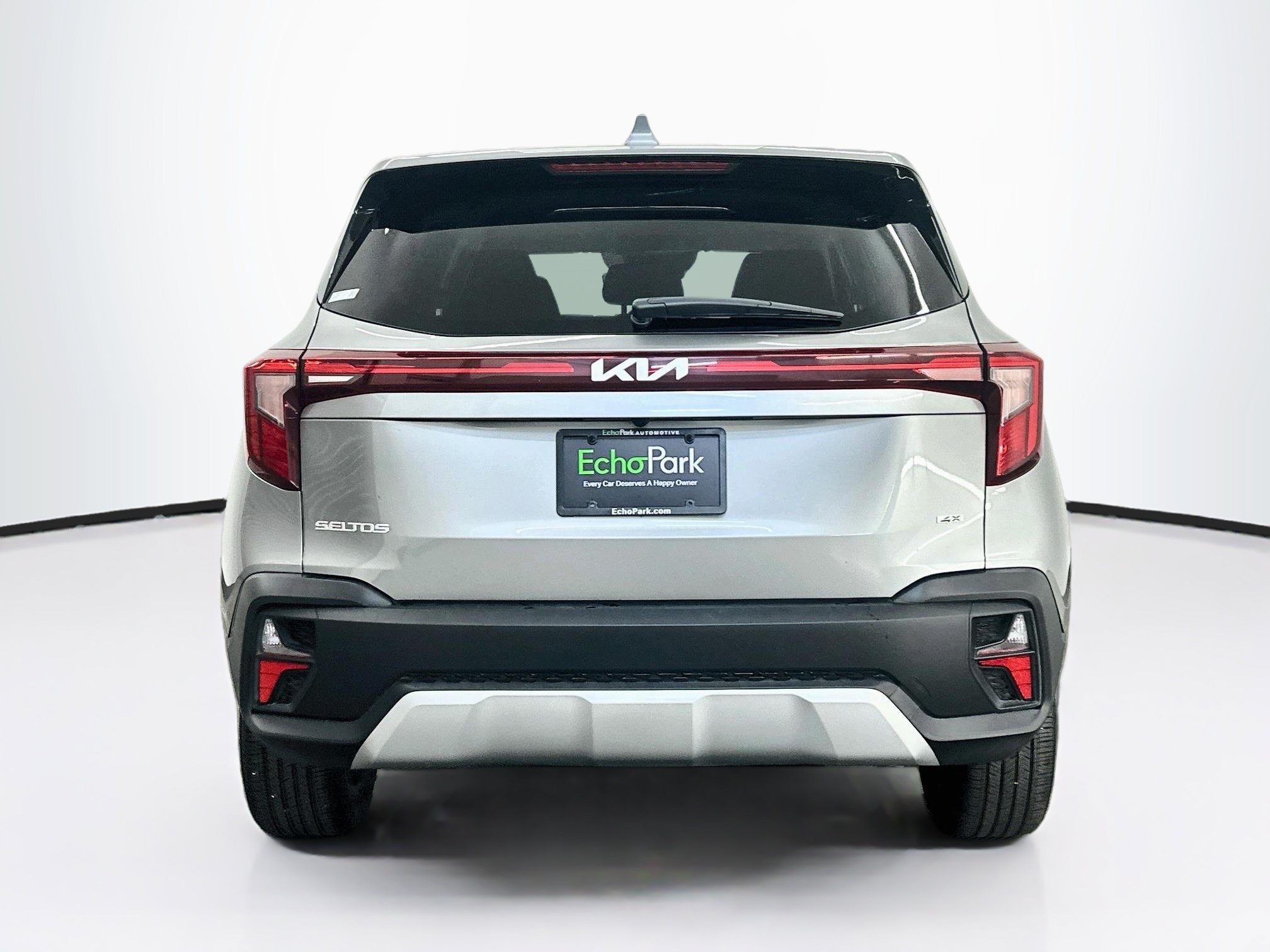 Used 2026 Kia Seltos LX AWD/4WD image 7