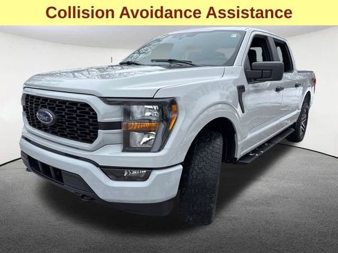 Used 2023 Ford F150 XL w/ Trailer Tow Package image 5