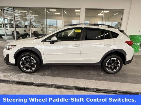 Used 2021 Subaru Crosstrek 2.0i Premium image 5