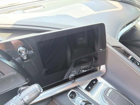 Used 2025 Chevrolet Corvette Stingray Preferred Cpe w/ Battery Protection Package RWD image 32