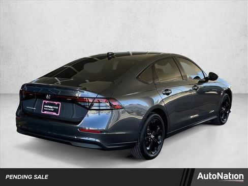 Certified 2025 Honda Accord SE image 1