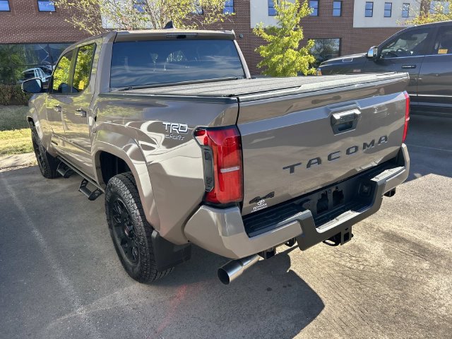 Used 2026 Toyota Tacoma TRD Sport AWD/4WD image 9