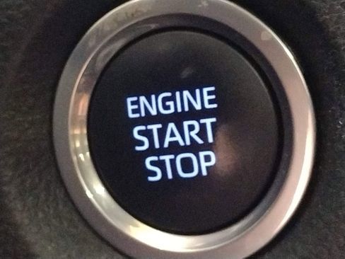 Used 2022 Toyota Corolla XSE FWD image 35