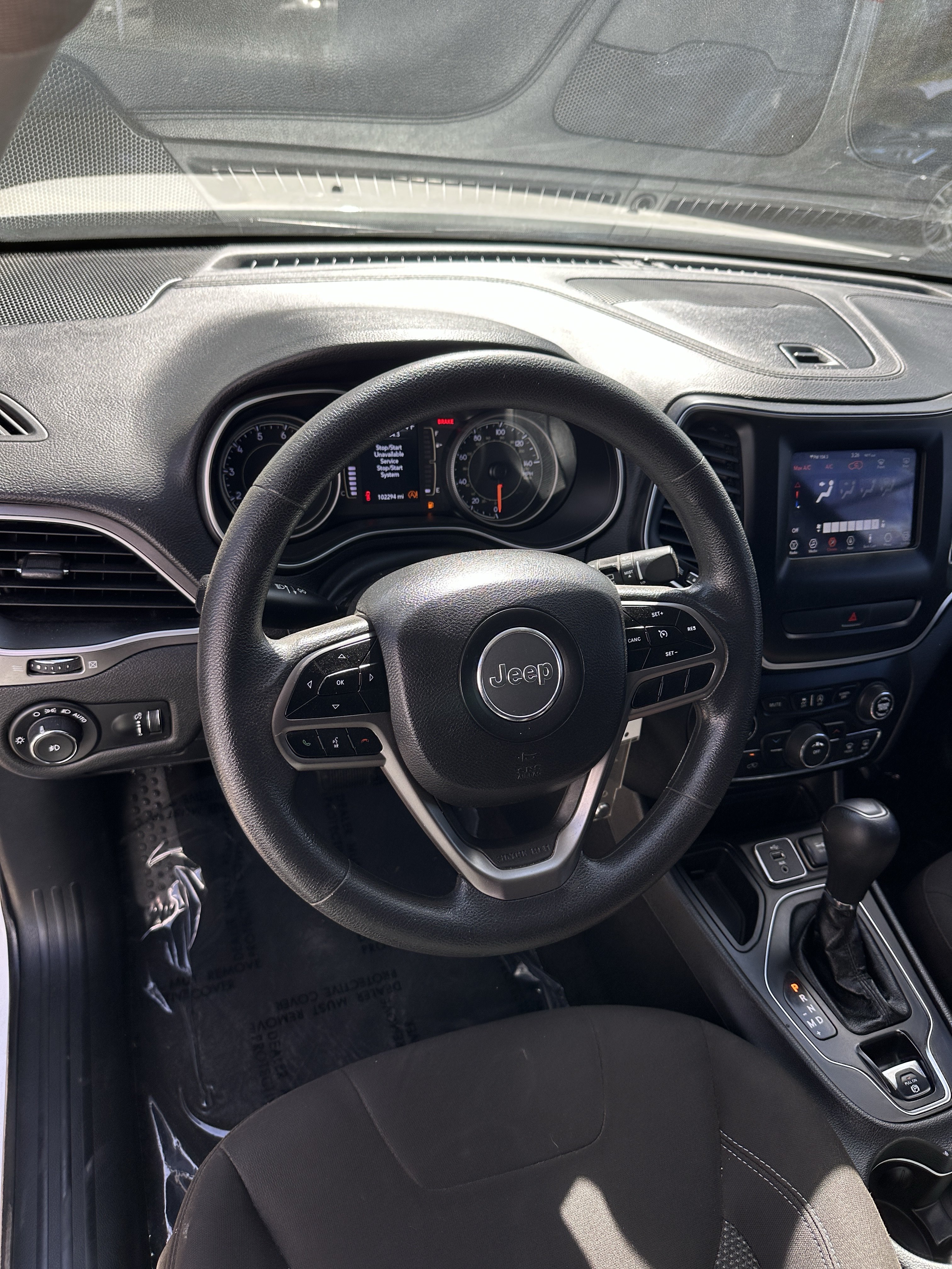Used 2019 Jeep Cherokee Latitude w/ Popular Appearance Group FWD image 12