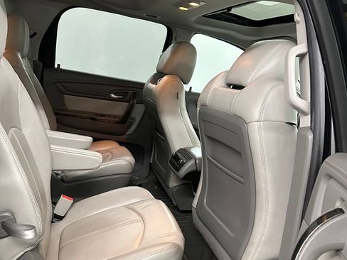 Used 2014 GMC Acadia SLT AWD/4WD image 34