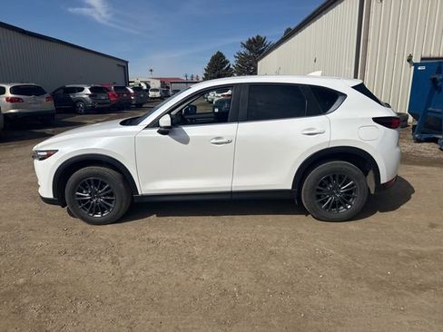Used 2019 MAZDA CX-5 Sport image 4