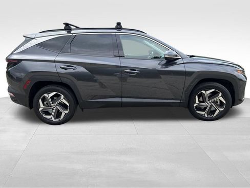 Used 2022 Hyundai Tucson Limited AWD/4WD image 4