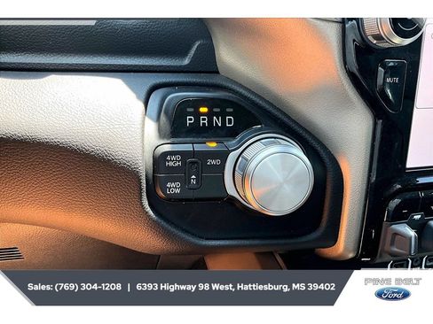 Used 2023 RAM 2500 Laramie AWD/4WD image 23